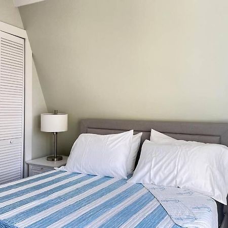 Newly Renovated Carriage House Near Town & Beaches Madison Kültér fotó