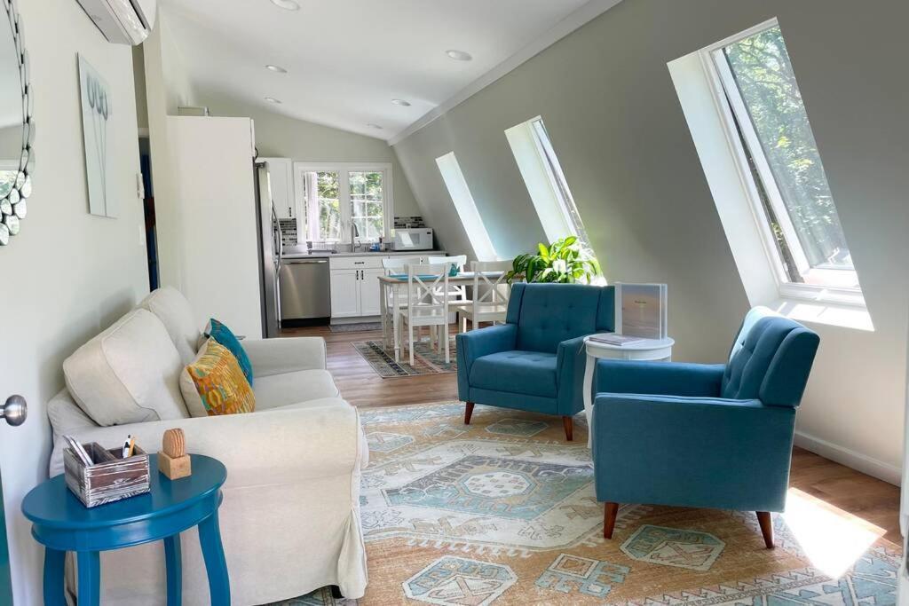 Newly Renovated Carriage House Near Town & Beaches Madison Kültér fotó